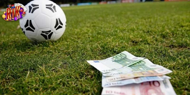 Kinh Nghiệm Soi Kèo Bóng Cỏ Bất Bại Tại Thể Thao RIKVIP 1 Kinh nghiệm soi kèo bóng cỏ là thông tin quan trong mà bet thủ cần nắm.